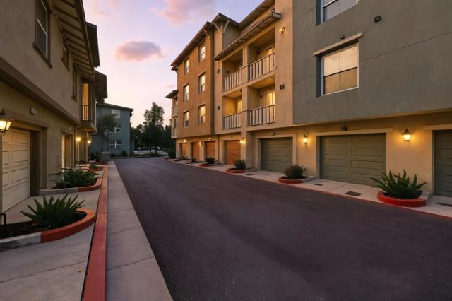 709 Modern Ice Drive, San Jose CA: https://media.crmls.org/mediaz/145809d6-bb96-48ed-8a79-90887c617ba6.jpg