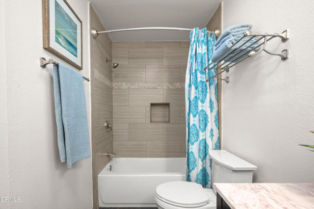 Detail Gallery Image 23 of 45 For 4499 via Marisol #321,  Los Angeles,  CA 90042 - 2 Beds | 2 Baths