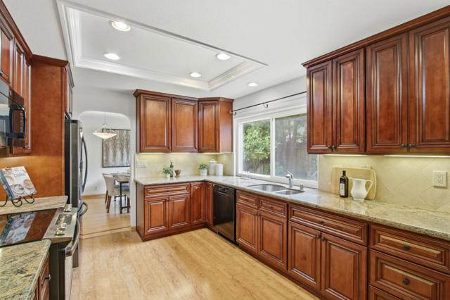 Image 17 of 47 For 6571 Catamaran Street