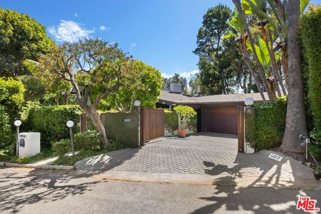 1467 Amalfi Drive, Pacific Palisades, California 90272, 4 Bedrooms Bedrooms, ,4 BathroomsBathrooms,Single Family Residence,For Sale,Amalfi,24412307