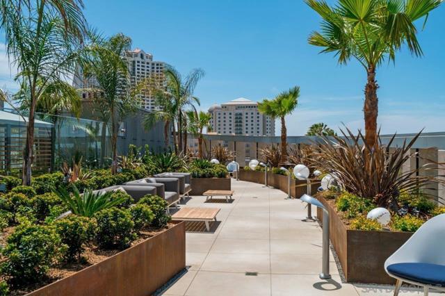 888 W E Street, San Diego CA: https://media.crmls.org/mediaz/145b2b52-449a-41ec-80be-eb1bf87f84b8.jpg