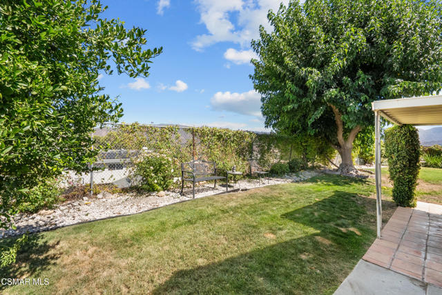 28606 Solon Avenue, Canyon Country CA: https://media.crmls.org/mediaz/145bf786-74e2-48c7-9bd4-abfa1f3ecf36.jpg