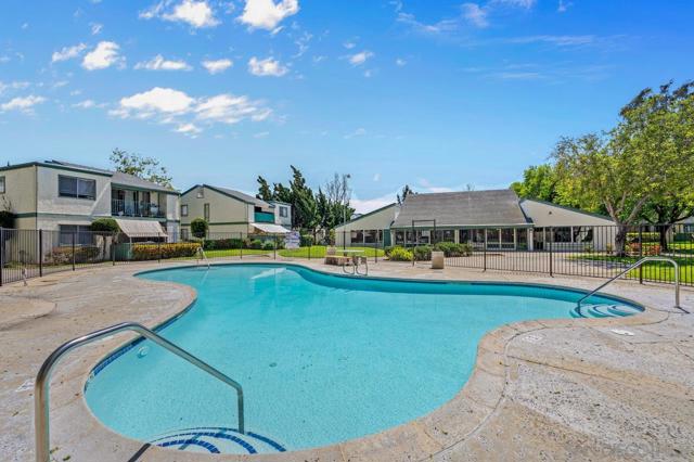 1817 E Grand ave, Escondido CA: https://media.crmls.org/mediaz/145cd2e9-22e8-4221-b6e9-501aac08ea42.jpg