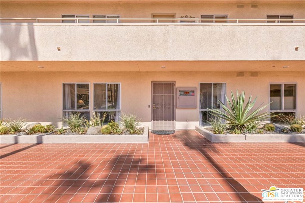 277 E Alejo Road #102