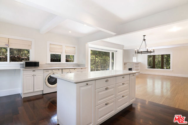 720 N Ogden Drive, Los Angeles CA: https://media.crmls.org/mediaz/145ce50b-92cd-4340-b9b3-e61f295efe3a.jpg