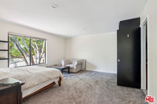 26 Ardor Drive, Orinda CA: https://media.crmls.org/mediaz/145e6979-2fe3-44f6-a593-9061001f4107.jpg