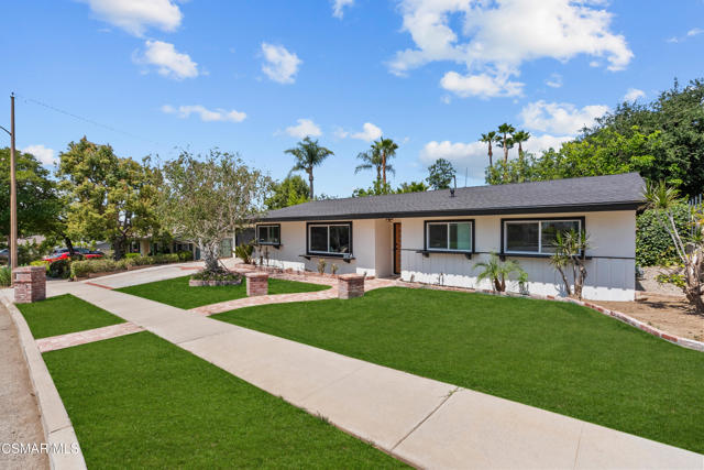 3167 Waco Avenue, Simi Valley CA: https://media.crmls.org/mediaz/145f115e-6c50-465c-aad4-a60b026ed91f.jpg