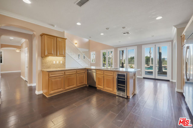 Image 15 of 69 For 25417 Magnolia Lane