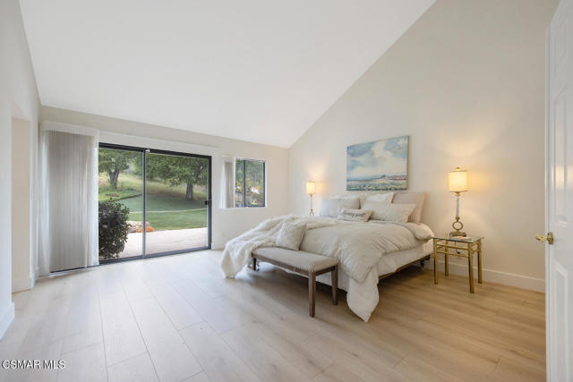 790 Spring Canyon Place, Thousand Oaks CA: https://media.crmls.org/mediaz/14605b1a-5974-479a-b5e8-5b7552f384fe.jpg