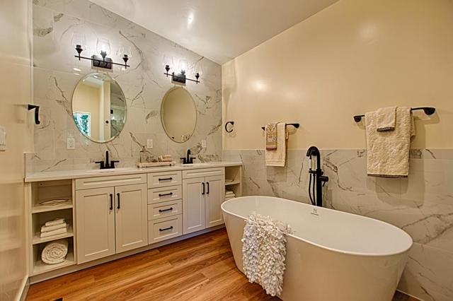 341 Lake Drive, Boulder Creek CA: https://media.crmls.org/mediaz/14640b8c-4759-4c8c-b700-a9a77e446cff.jpg