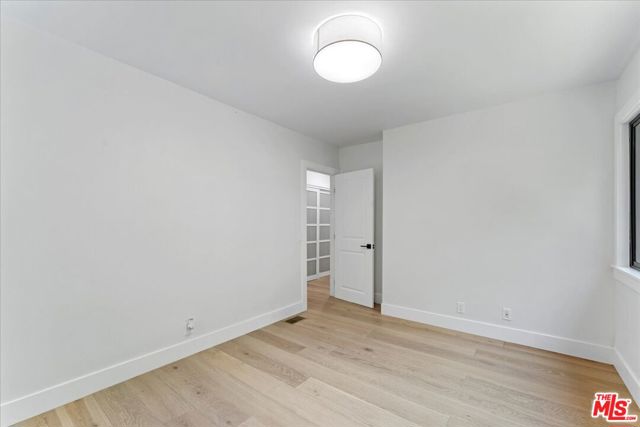 21171 Colina Drive, Topanga CA: https://media.crmls.org/mediaz/146522d0-f914-48c0-9de9-eddea57e7d96.jpg