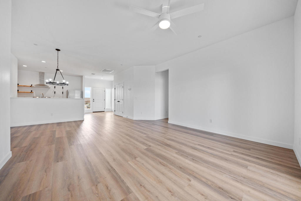 MLS #219139278DA image #8