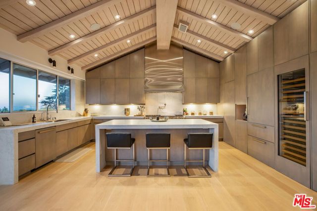 Drew Fenton | 1822 Westridge Road Los Angeles CA | MLS: 7400689