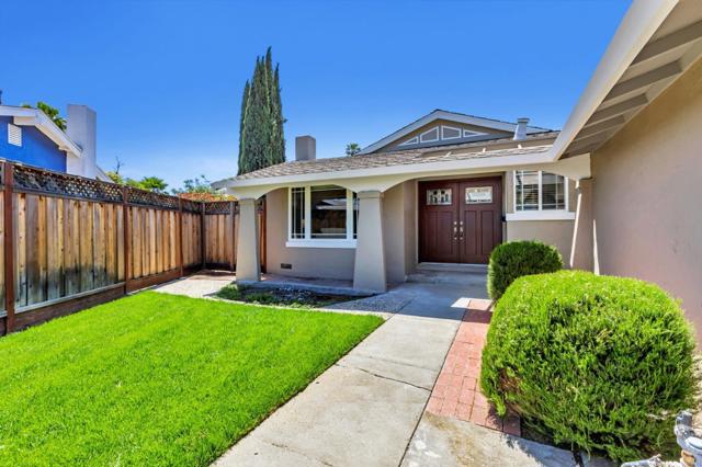 5782 Hillbright Court, San Jose CA: https://media.crmls.org/mediaz/14665ea6-f731-40bc-a466-6dd5705ee558.jpg