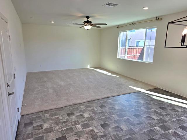 Detail Gallery Image 6 of 34 For 27610 Wendy St, Menifee,  CA 92585 - 4 Beds | 3 Baths