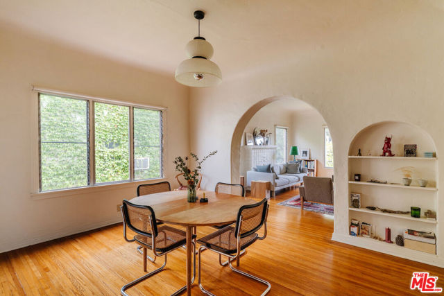 4426 Price Street, Los Angeles CA: https://media.crmls.org/mediaz/14678d96-a61b-439b-908a-c56e8259235a.jpg