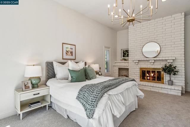 22 Ranger Ct, Alamo CA: https://media.crmls.org/mediaz/1467ac3c-c006-4c98-ad56-f23e641c533d.jpg