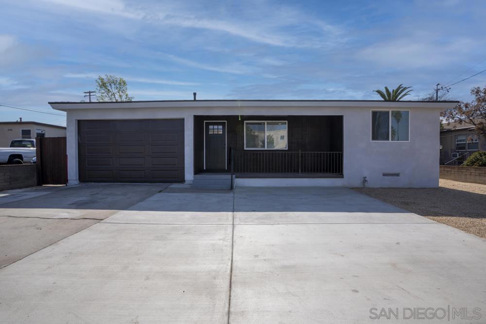 1059 Greenfield Dr.