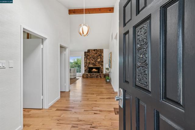3803 Quail Ridge Road, Lafayette CA: https://media.crmls.org/mediaz/1468cb6c-867d-4b86-81eb-02f5bb13d7f1.jpg