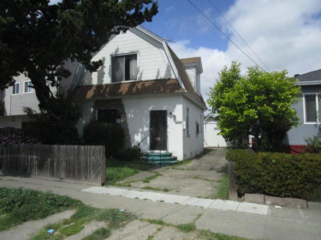 2625 High Street, Oakland CA: https://media.crmls.org/mediaz/146aad2c-b06d-4234-9f99-d8e84a9f5802.jpg