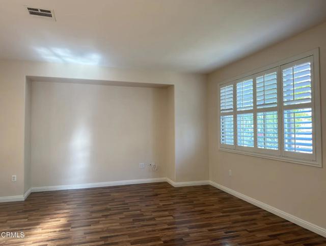 Detail Gallery Image 4 of 22 For 433 Merced Ct, Corona,  CA 92880 - 4 Beds | 2/1 Baths