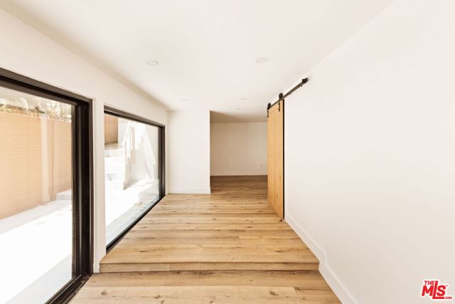 8329 Kirkwood Drive, Los Angeles CA: https://media.crmls.org/mediaz/146d51e9-ef1f-42fc-b30c-860657ef8581.jpg