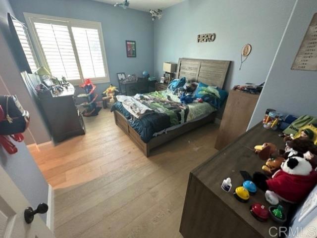 2856 Falling Waters Court, Chula Vista CA: https://media.crmls.org/mediaz/146d5362-6e3f-447a-9217-387e1d72d500.jpg