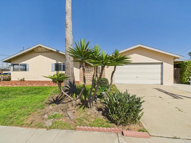 Detail Gallery Image 2 of 44 For 837 Oneonta St, Imperial Beach,  CA 91932 - 4 Beds | 2 Baths