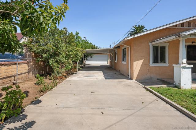 145 Earlham St, Orange, California 92869, 2 Bedrooms Bedrooms, ,2 BathroomsBathrooms,Single Family Residence,For Sale,Earlham St,240020317SD