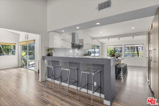 Drew Fenton | 16633 Bienveneda Place Pacific Palisades CA | MLS: 7170214