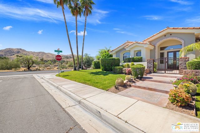 1691 Ponderosa Way, Palm Springs, CA 92264