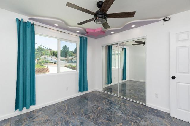 12274 Gay Rio Dr, Lakeside CA: https://media.crmls.org/mediaz/1471d4e9-12b2-48e7-9ae9-78a7571baa33.jpg