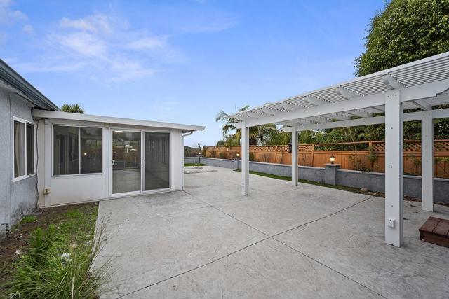 7111 Regner Rd, San Diego CA: https://media.crmls.org/mediaz/1472c6ac-5507-4747-bcf3-27cd4b9f6269.jpg
