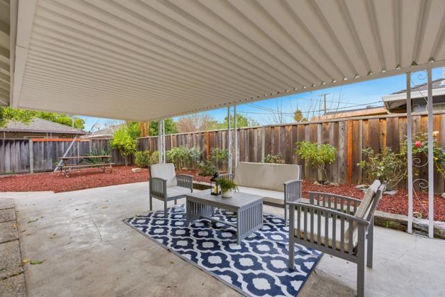 2165 Bray Avenue, Santa Clara CA: https://media.crmls.org/mediaz/147452e4-087c-4051-bcef-bea3380869b7.jpg