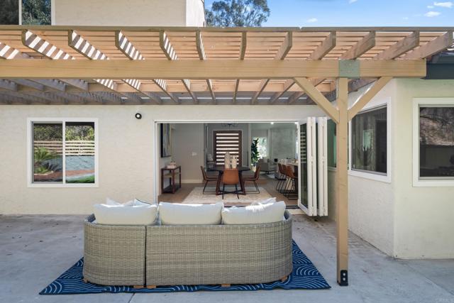 Image 54 of 57 For 10594 Rookwood Drive