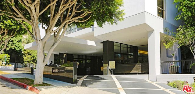 1100 Alta Loma Road 1205 West Hollywood, California Welcome to 1100 Alta Loma #1205. A rare 3 bedroom / 3.5 bathroom offering with unobstructed panoramic views in highly sought after Empire West. This full service building offers 24-hour resident and guest valet, concierge, security, fitness room, tennis court, roof-top pool and sun deck. Recently remodeled in 2019 with hardwood floors throughout, marble finishes, reimagined open living spaces, open dining area and fully covered balcony. The updated chefs kitchen features marble counter tops with top-of-the-line appliances, large center island and separate bar perfect for entertaining. The master suite includes walk-in closet, fully updated master bath with dual vanity, oversized steam shower and jetliner views of Los Angeles.