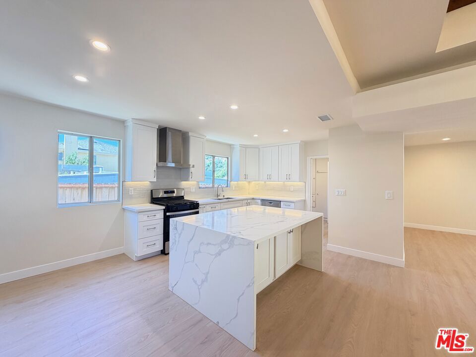 MLS #26855705 image #2