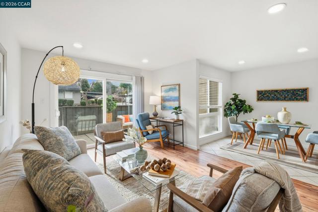 Image 1 of 25 For 1195 Kenwal Rd  B