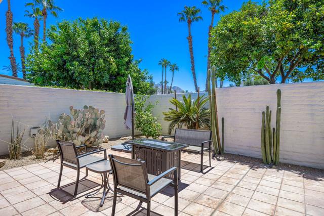 75768 Valle Vista Drive, Indian Wells CA: https://media.crmls.org/mediaz/14784a1b-1520-4b58-9003-72d8ace27e4f.jpg