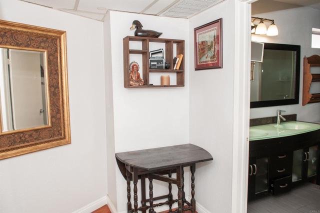 Detail Gallery Image 22 of 36 For 1523 E Windsor Rd 105b,  Glendale,  CA 91205 - 2 Beds | 1/1 Baths