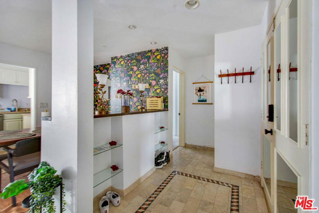 5651 Sumner Way #209