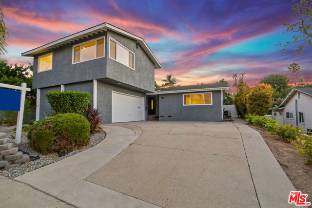 28745 N Enrose Avenue, Rancho Palos Verdes CA: https://media.crmls.org/mediaz/1479242b-50aa-44da-a238-eec0c2d5626c.jpg