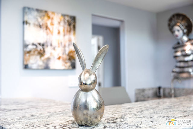 1566 Cabildo Circle, Palm Springs, CA 92264