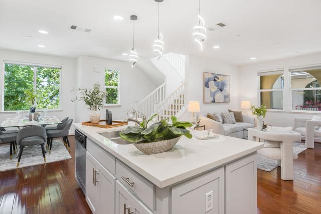 1688 Lee Way, Milpitas CA: https://media.crmls.org/mediaz/1479c837-4e8a-4e6c-8778-340afddc1822.jpg
