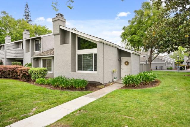 1076 Roy Avenue, San Jose CA: https://media.crmls.org/mediaz/147a99db-0c84-4ea8-9d6a-f0b1ba21d761.jpg