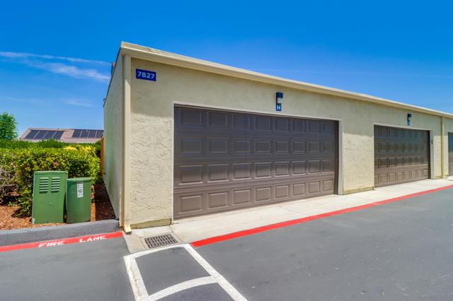 7827 Rancho Fanita Dr, Santee CA: https://media.crmls.org/mediaz/147b051c-b139-4c87-9999-64fc317f8a7b.jpg