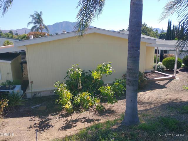 210 Caleta Drive, Camarillo CA: https://media.crmls.org/mediaz/147c0fd6-d755-4531-ab5a-cf736ddfb5ae.jpg
