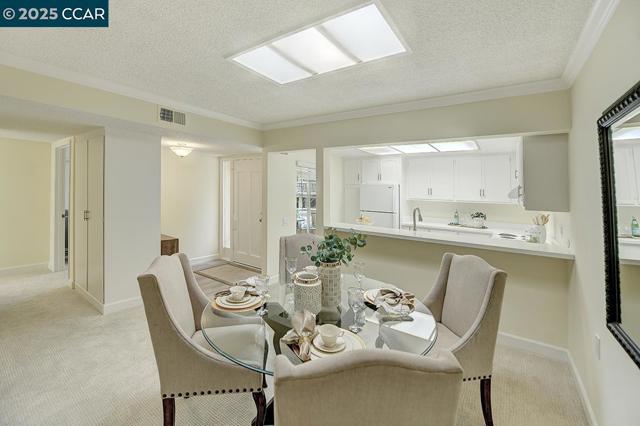1873 Golden Rain Rd., Walnut Creek CA: https://media.crmls.org/mediaz/147c2891-24f3-46a6-8d89-ee50df012b49.jpg