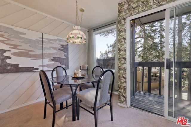 1629 Majestic Pines Drive, Mammoth Lakes CA: https://media.crmls.org/mediaz/147cf9fd-2930-4be2-a3a8-ae70f3472600.jpg