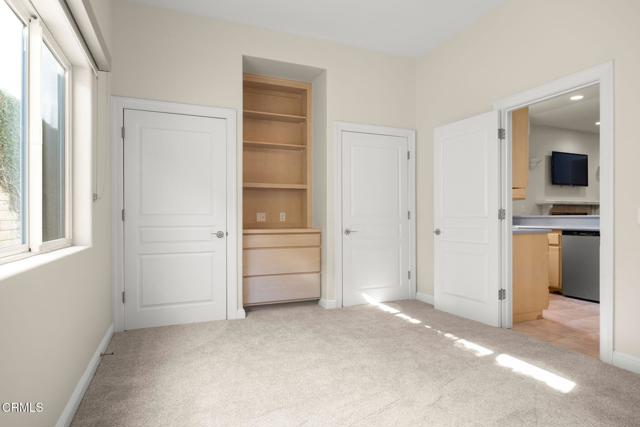 3097 Bayshore Avenue, Ventura CA: https://media.crmls.org/mediaz/147d534a-5cd0-4517-9670-e65b1365602d.jpg